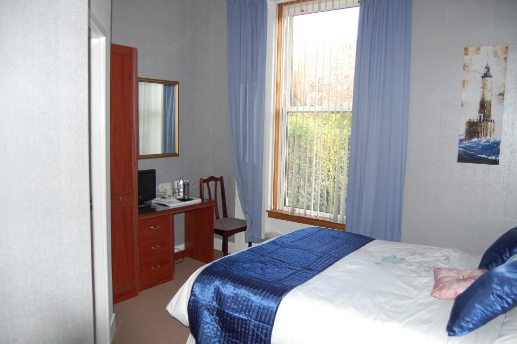 The Dunn Thing Guest House Ayr Exteriör bild