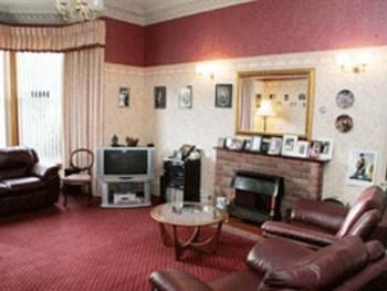 The Dunn Thing Guest House Ayr Exteriör bild